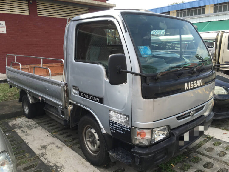 Nissan Cabstar - 10ft open lorry